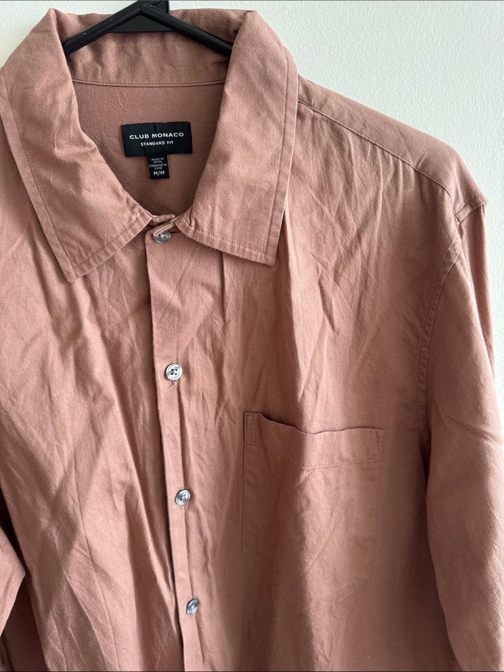 Club Monaco Men's Rust-Brown Long Sleeve Button-Down Shirt - Picture 3 of 4